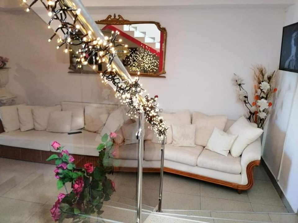 Casa Regala Ear Craiova Exterior foto
